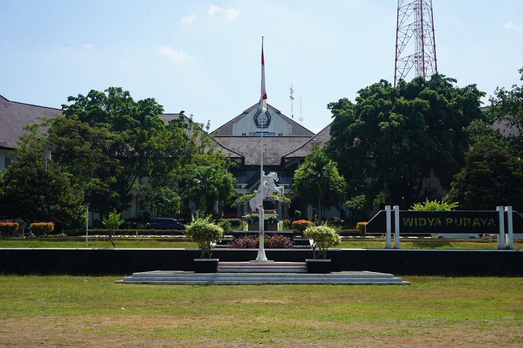 Universitas Diponegoro