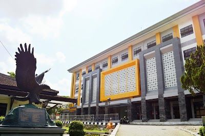 Universitas Tidar