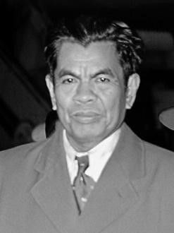 Tokoh Tokoh Ris Gambar di atas merupakan tokoh yang terlibat dalam...